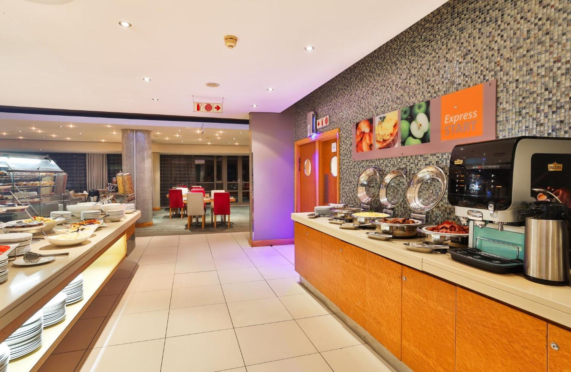Holiday Inn Express Durban - Umhlanga By Ihg Экстерьер фото